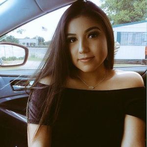 Meet your Posher, Ariel